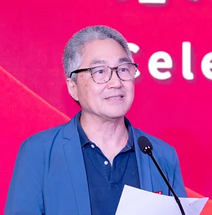 “陸老師，與你相遇，好幸運(yùn)！”